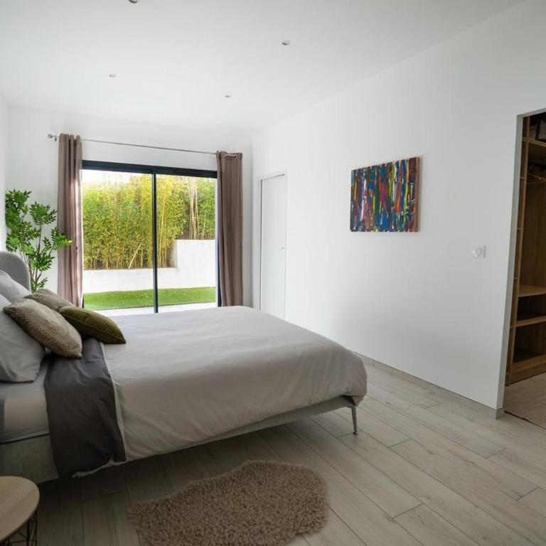 Villa Saint Aygulf - Vue mer avec Piscine Privée - Four-Bedroom House - 9