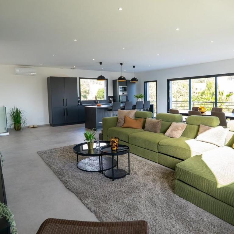 Villa Saint Aygulf - Vue mer avec Piscine Privée - Four-Bedroom House - 20