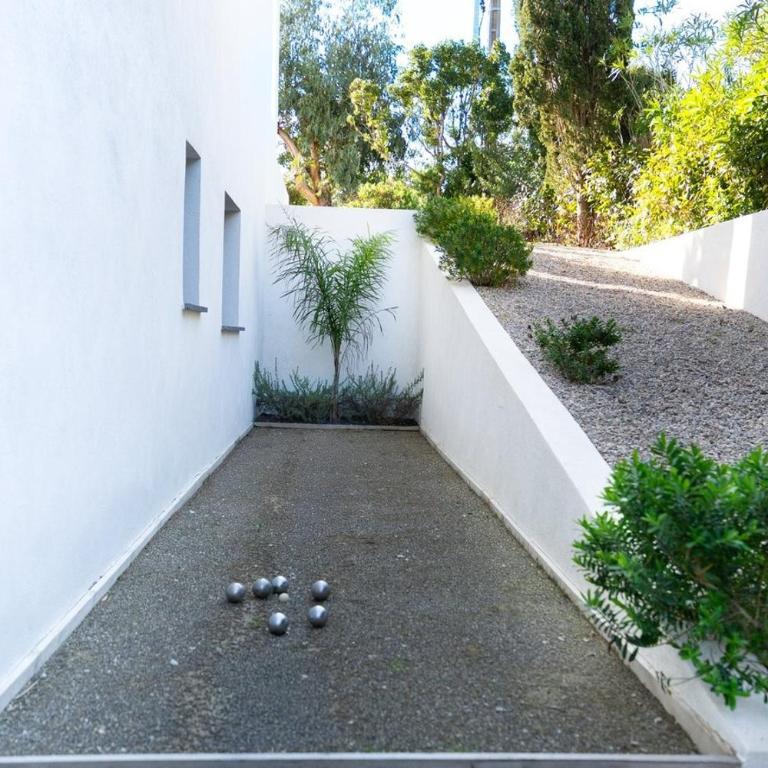 Villa Saint Aygulf - Vue mer avec Piscine Privée - Four-Bedroom House - 34