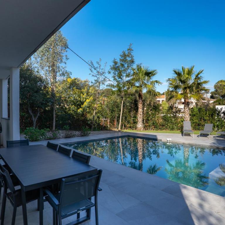 Villa Saint Aygulf - Vue mer avec Piscine Privée - Four-Bedroom House - 8
