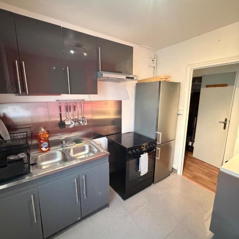 Appartement prestigieux et lumineux proche centre ville - Apartment mit 1 Schlafzimmer - 8