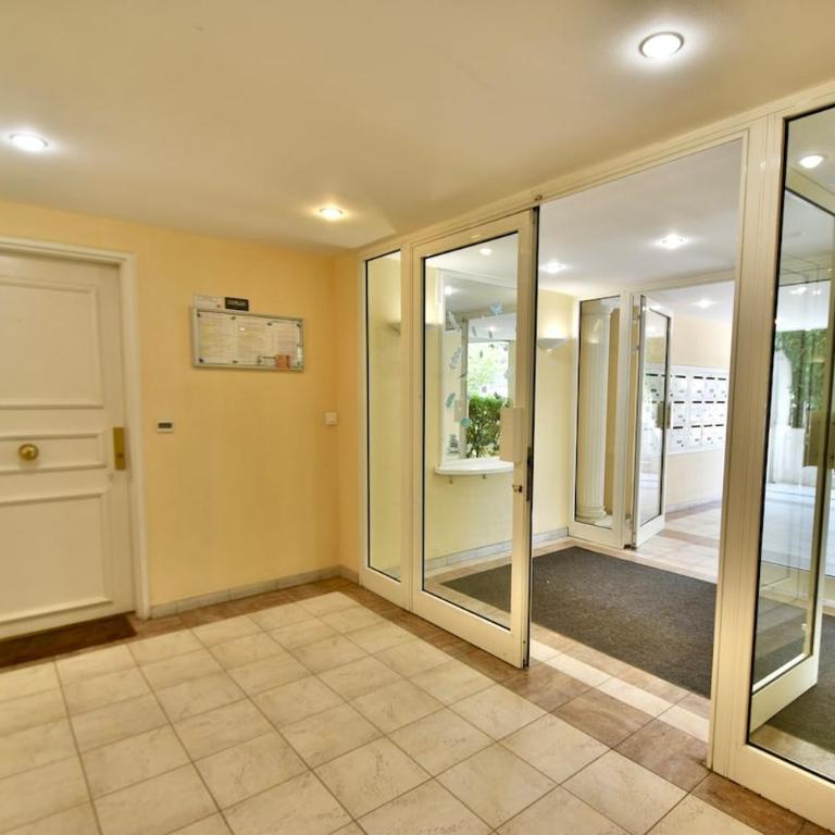 Studio BELLA VISTA avec parking - Appartement 1 Chambre - 20