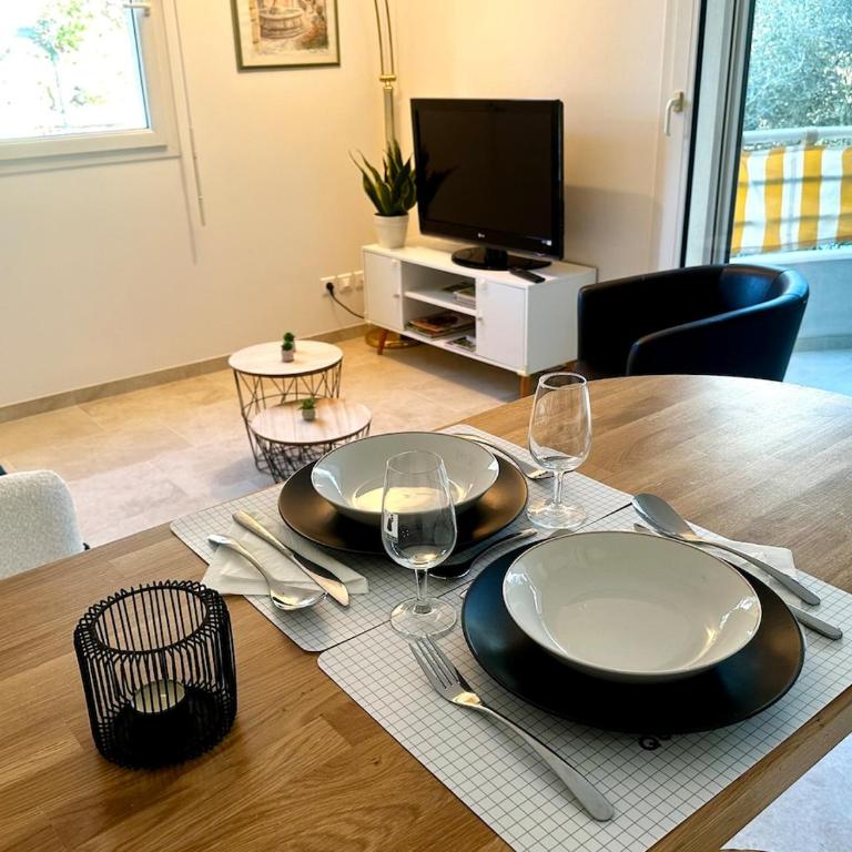 Studio BELLA VISTA avec parking - Appartement 1 Chambre - 11