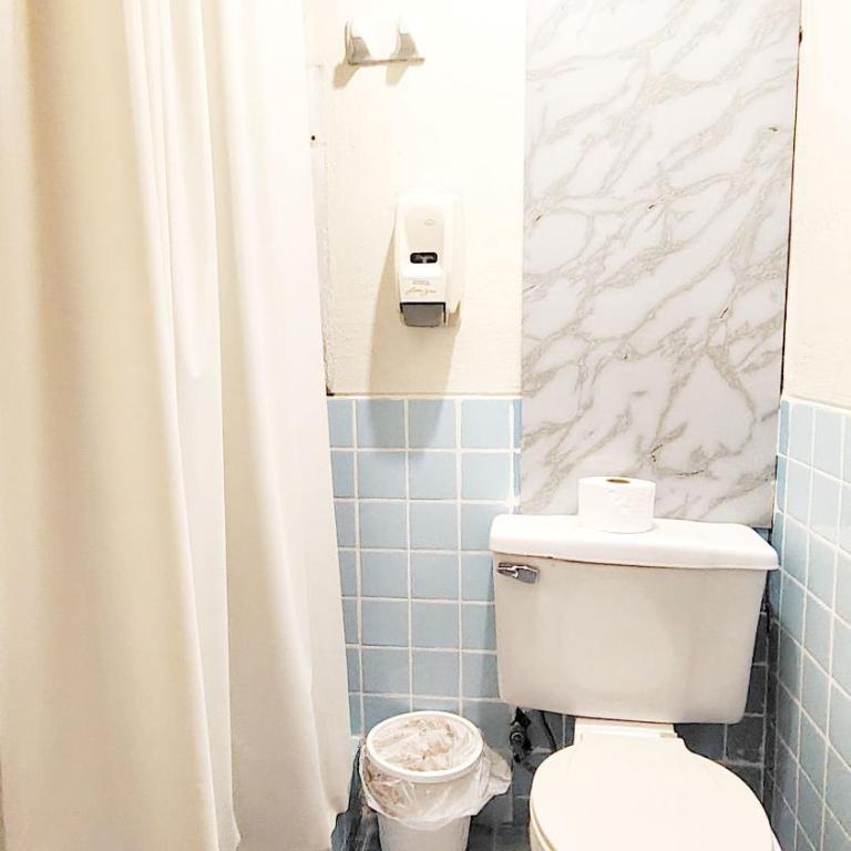 Hotel Tomebamba Cuenca - Habitación Familiar - 13