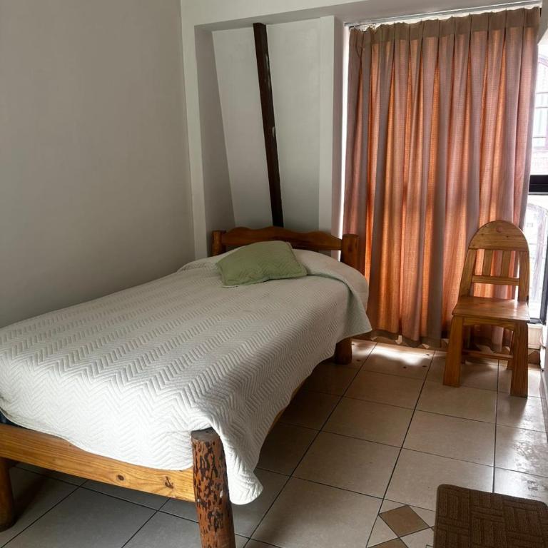 Cretassic Hostal - Quadruple Room with Private Bathroom - 5