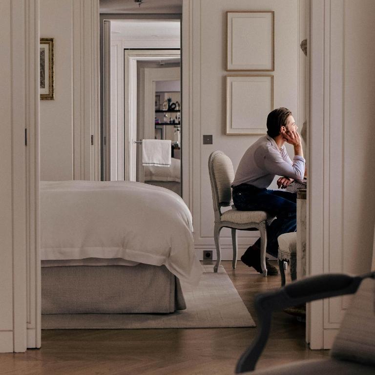 Hotel de Crillon - Suite Jardin - 6