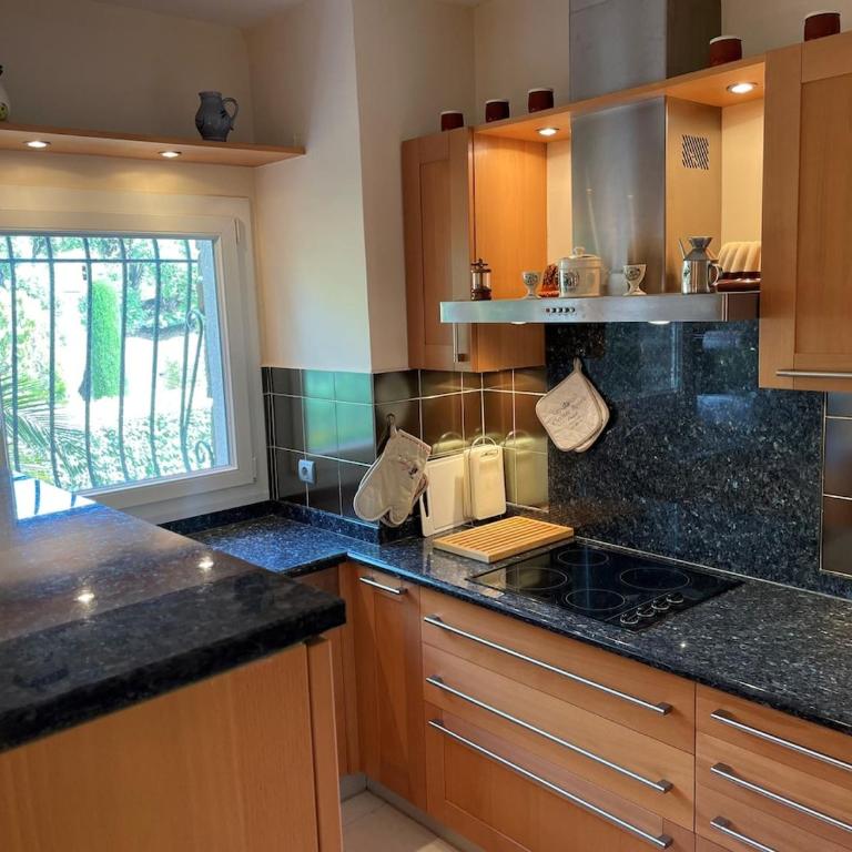 Magnifique Villa - Piscine - Climatisation - 4 Chambres - 8 Personnes - Villa mit privatem Pool - 14