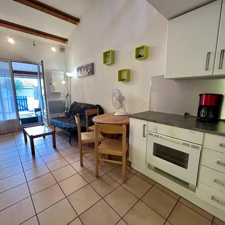 Maison 2 pièces mezzanine 6 couchages ST CYPRIEN PLAGE SC430-21B - Two-Bedroom House - 9