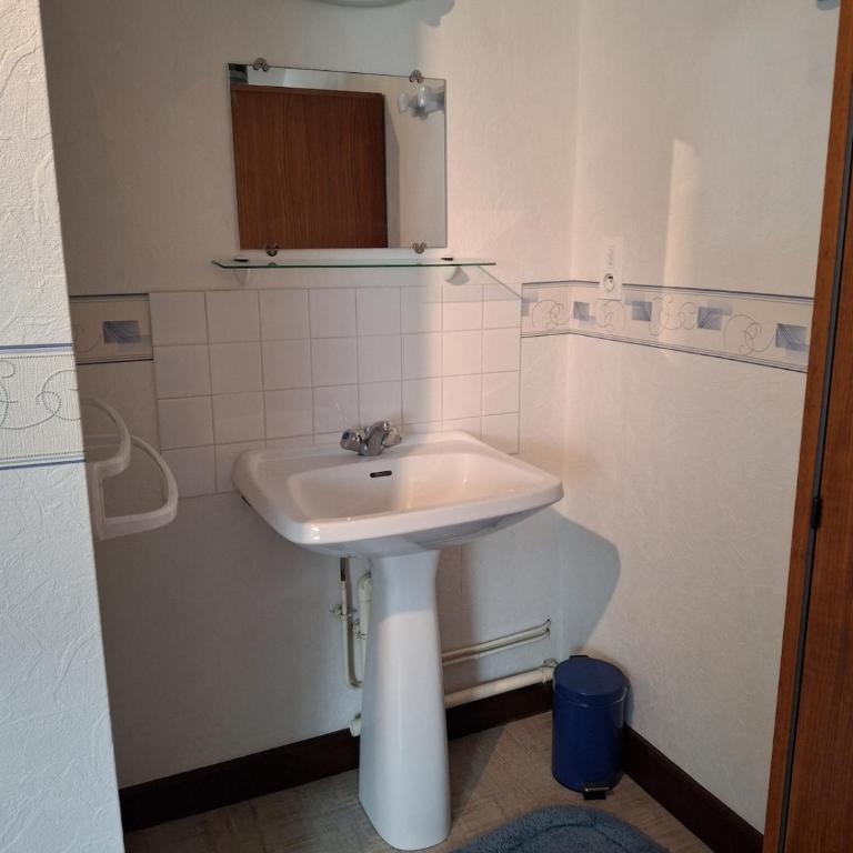 Appartement spacieux en duplex - Apartment - 10