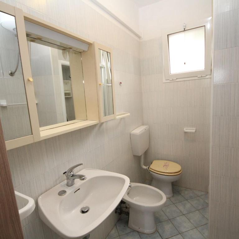 Inviting flat for four guests in Rosolina Mare - Appartamento - 11