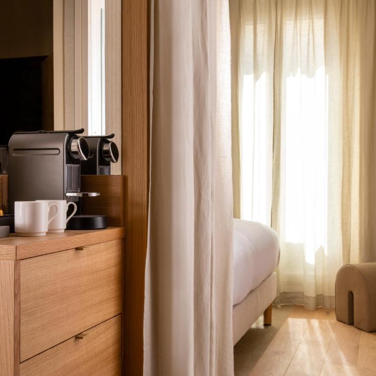 Hôtel Beige - Chambre Double Supérieure - 1