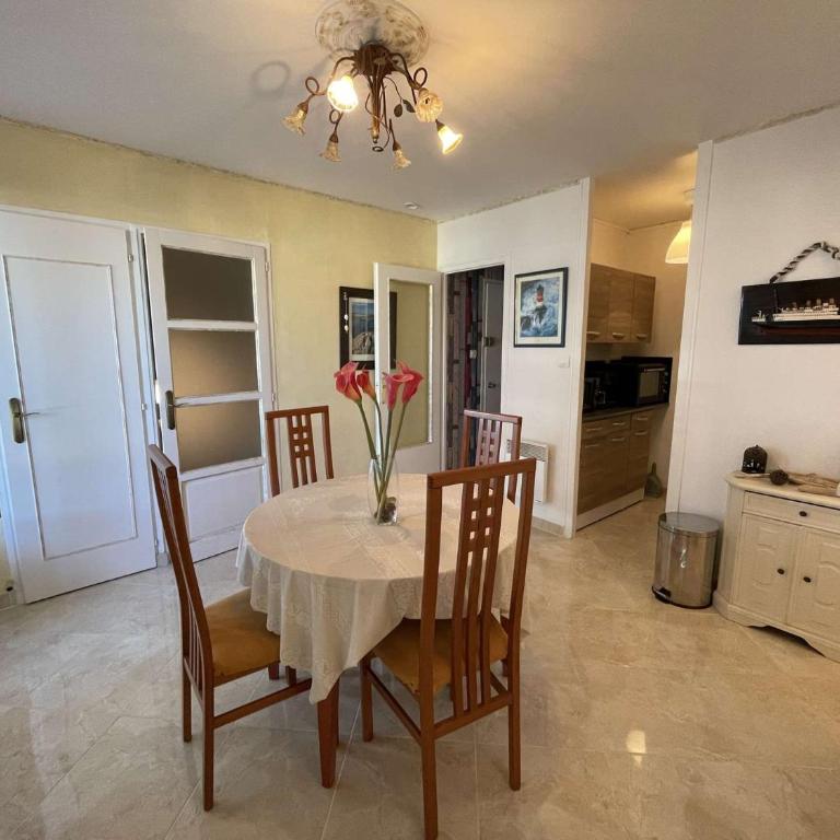 SH160-134 Appart 2 pièces cabine 5 couchages SAINT HILAIRE DE RIEZ - Apartamento de 1 dormitorio - 1