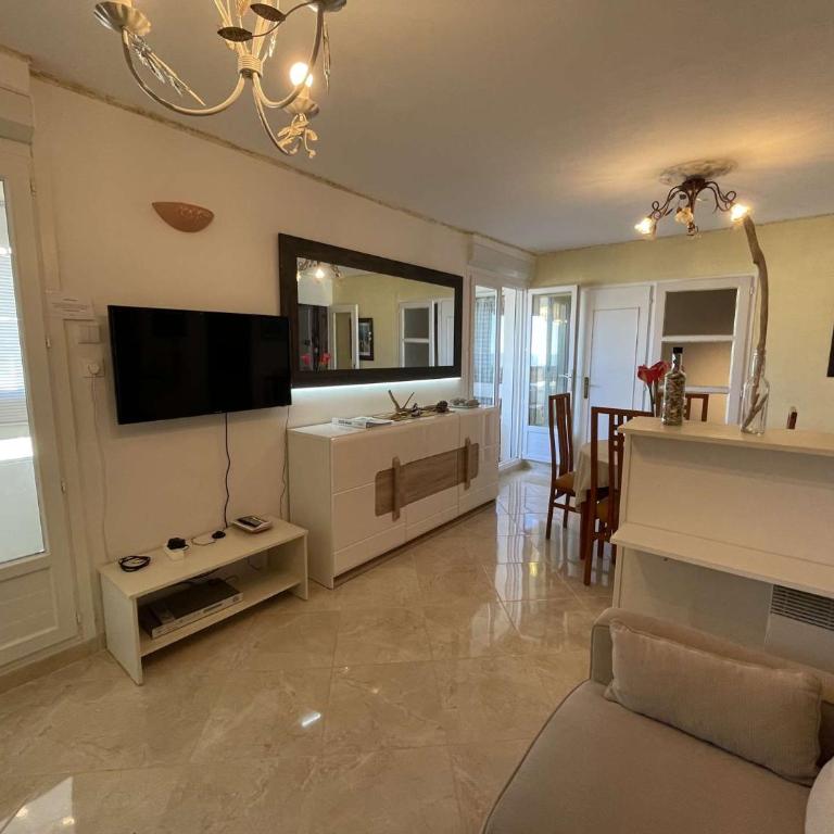 SH160-134 Appart 2 pièces cabine 5 couchages SAINT HILAIRE DE RIEZ - Apartamento de 1 dormitorio - 5
