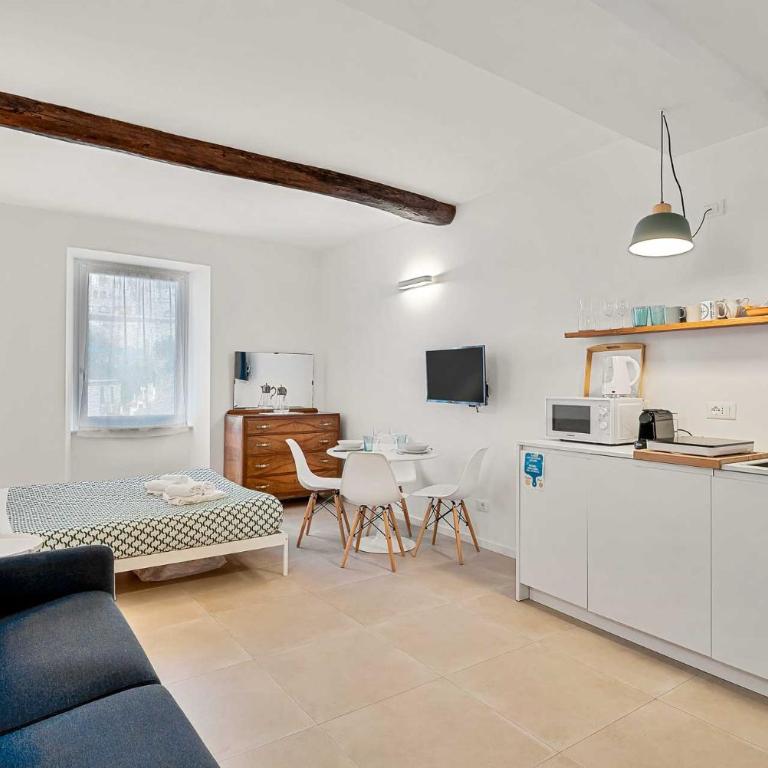 GuestHost - Casa Lebecci - Comfy Studio x4 in Riomaggiore - Appartamento con 1 Camera da Letto - 1