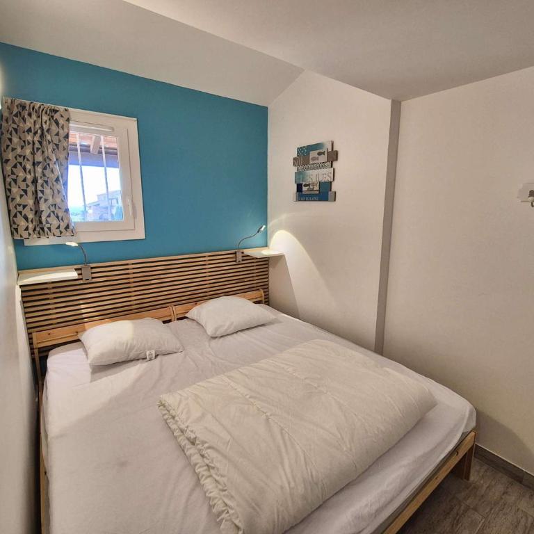 Appartement duplex, 6 couchages, parking, piscine, tennis - Appartement 2 Chambres - Vue sur Jardin - 10