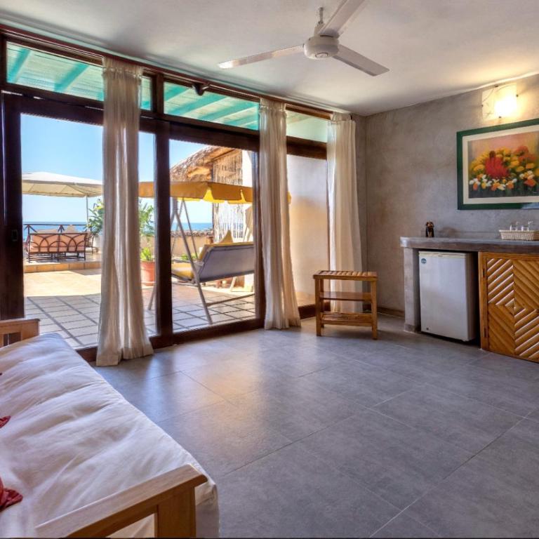 Casa de Playa Bungalows & Restaurant - Apartment - Split Level - 2