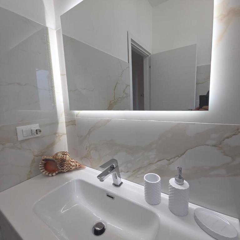 Volere Volare Suites - Appartamento con 2 Camere da Letto, Balcone e Vista mare - 45