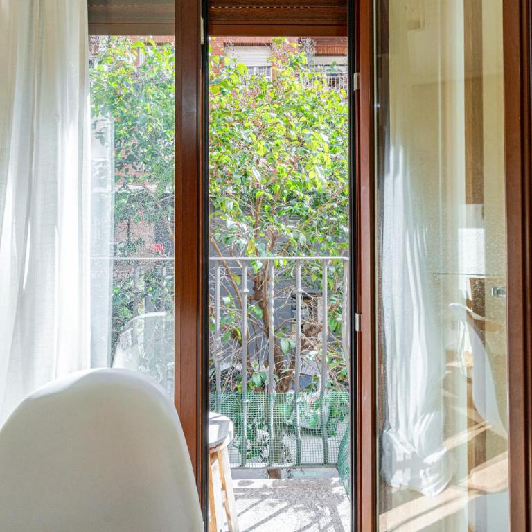 Luminoso, pleno Madrid - Two-Bedroom Apartment - 3