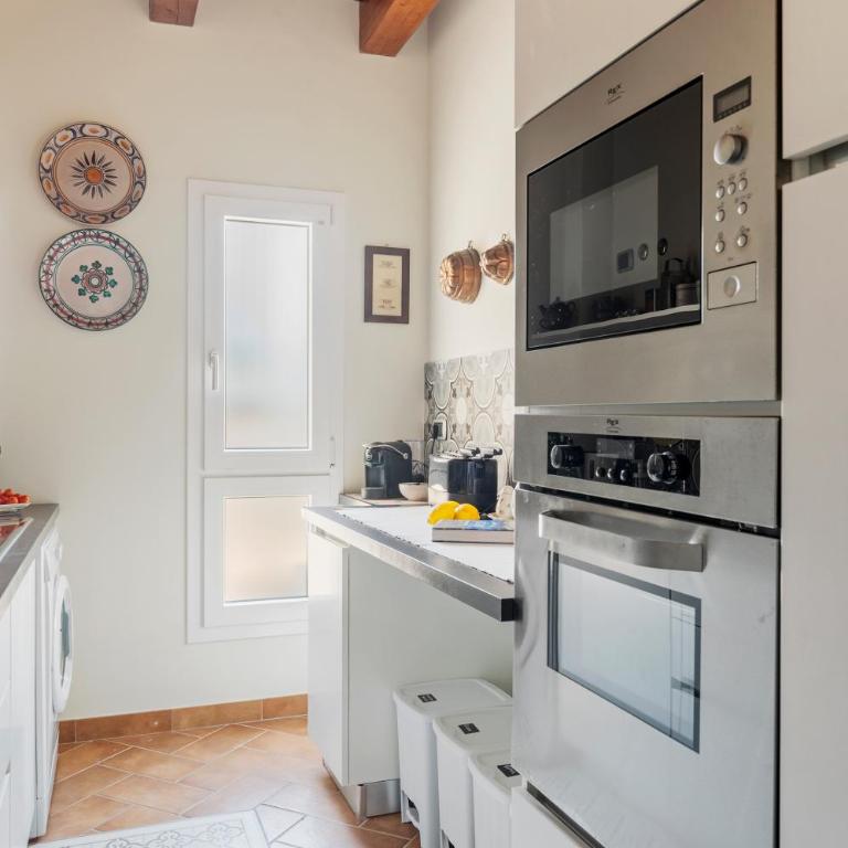 Incantevole villa con piscina e giardino a poca distanza dalle spiagge piu belle - Casa Vacanze - 12