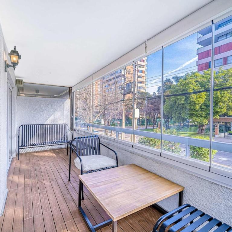 Providencia Lounge 2D, WiFi & Parking - Two-Bedroom Apartment - 2
