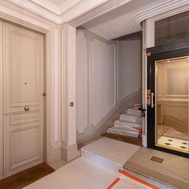 Le Champ de Mars - 400 m de la Tour Eiffel - Appartement 3 Chambres - 15