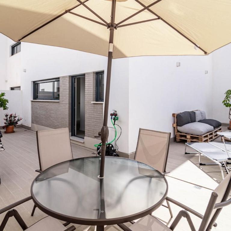 LMT46 - Modern Style Spacious Townhouse - Apartamento - 48