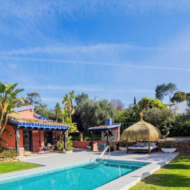 Encina Alhaurín by Ruralidays - Three-Bedroom House - 2