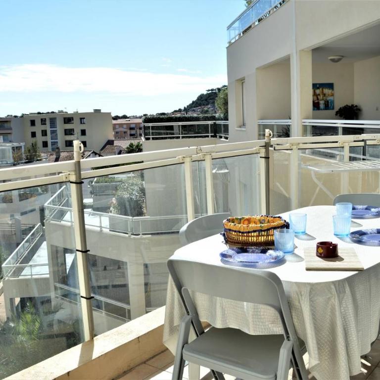 CA790-425 APPARTEMENT 2 PIÈCES POUR 4 Personnes À CAVALAIRE SUR MER - One-Bedroom Apartment with Terrace - 1