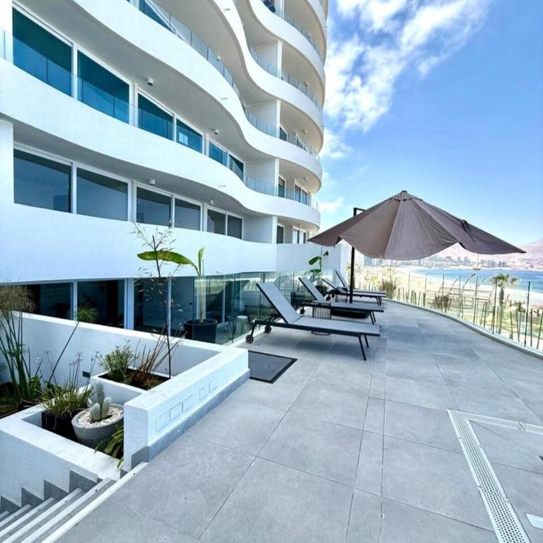 Oceanfront apartment in Cavancha 1 district - One-Bedroom Apartment - 5