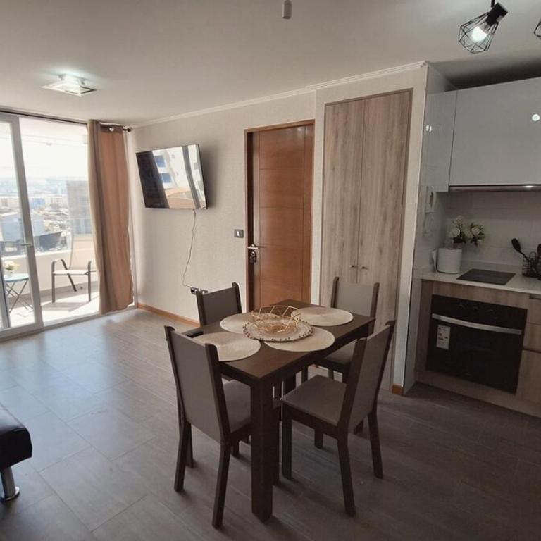 Oceanfront apartment in Cavancha 1 district - One-Bedroom Apartment - 6