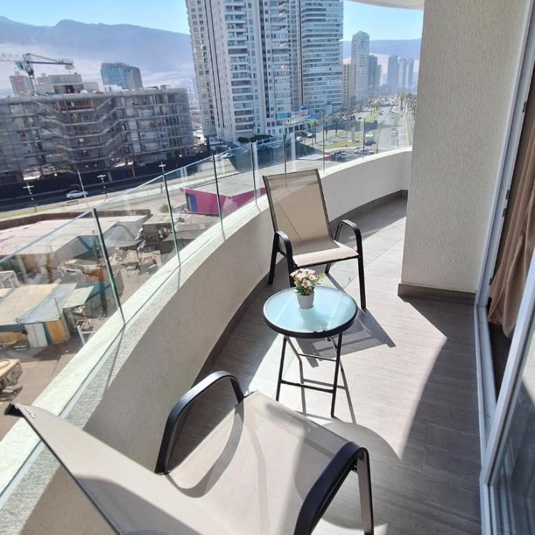 Oceanfront apartment in Cavancha 1 district - One-Bedroom Apartment - 20