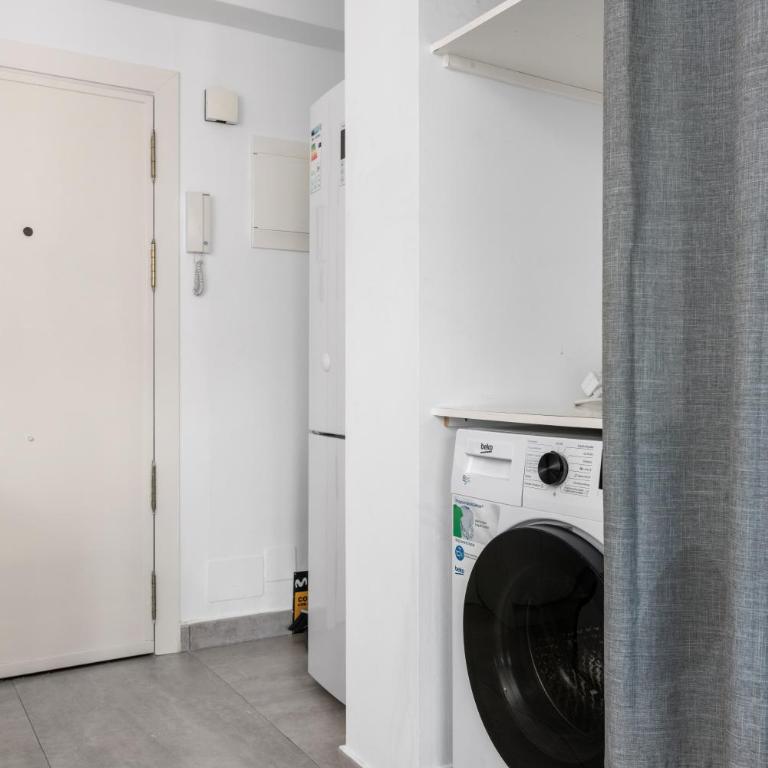 Renovated Studio Marbella Center Beach within walking distance - Apartamento de 1 dormitorio - 17