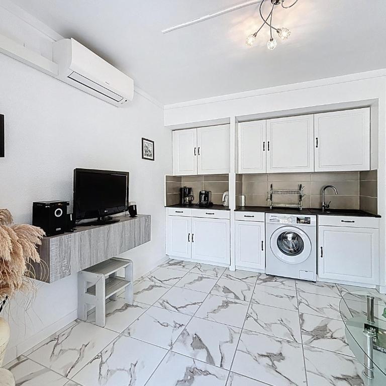Jardins II - Bx Piso con piscina comunitaria - Apartment with Garden View - 14