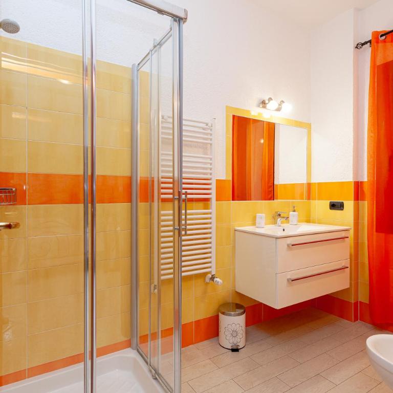 Affittacamere Mare Sole - Camera Matrimoniale/Doppia con Letti Singoli con Bagno - 11