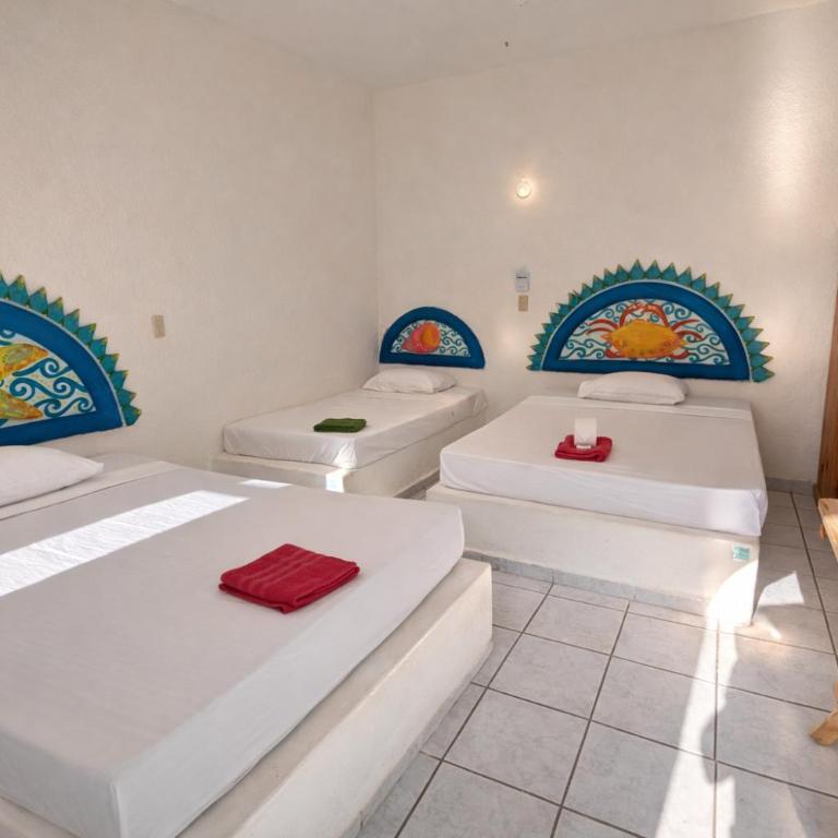 Kaia Beach Hotel - Habitación Triple con baño privado - 3