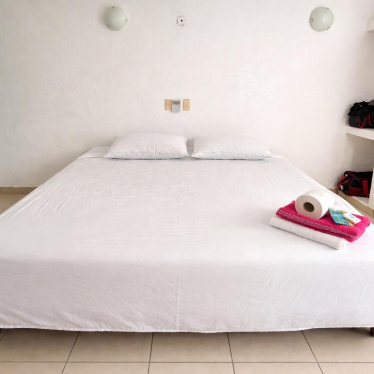 Kaia Beach Hotel - Habitación Doble con baño privado - 4