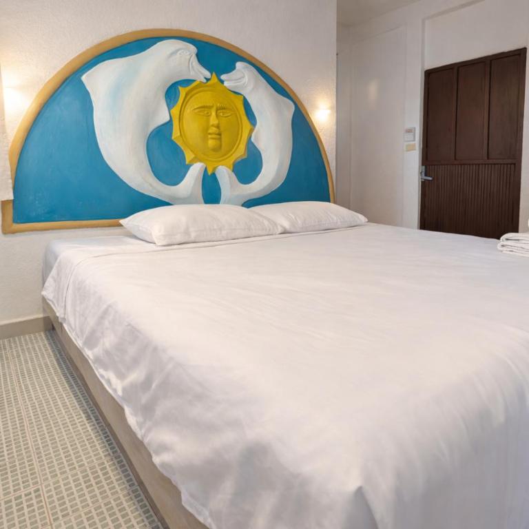 Kaia Beach Hotel - Habitación con cama extragrande. - 1
