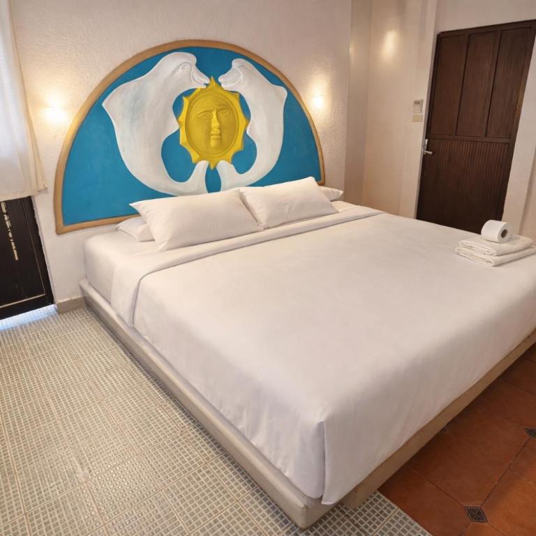 Kaia Beach Hotel - Habitación con cama extragrande. - 5