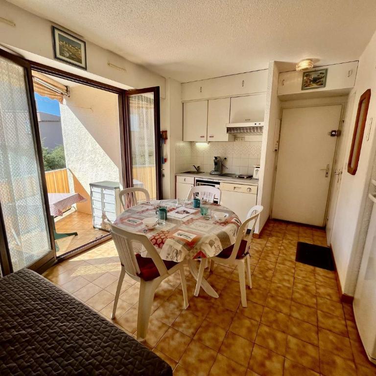 CA220-024 APPARTEMENT 2 PIÈCES POUR 4 Personnes À CAVALAIRE SUR MER - Apartamento de 1 dormitorio - 3