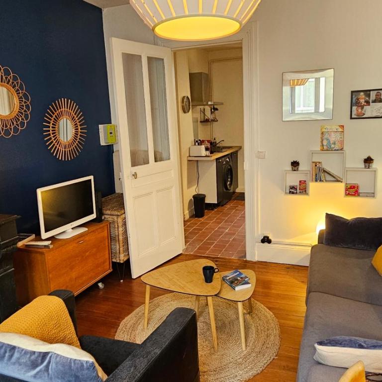 Studio Vintage chic, Centre, Gare et Plage à pied - Studio - 19