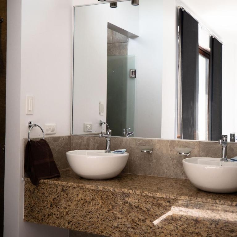 Paradise Project Hostal - Deluxe Suite with Sea View - 2