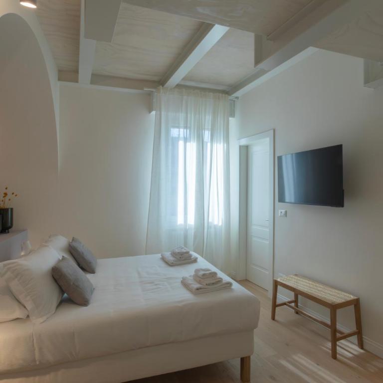 ALTAVISTA Dimore Bologna Fiera - Three-Bedroom Apartment with Balcony - 25