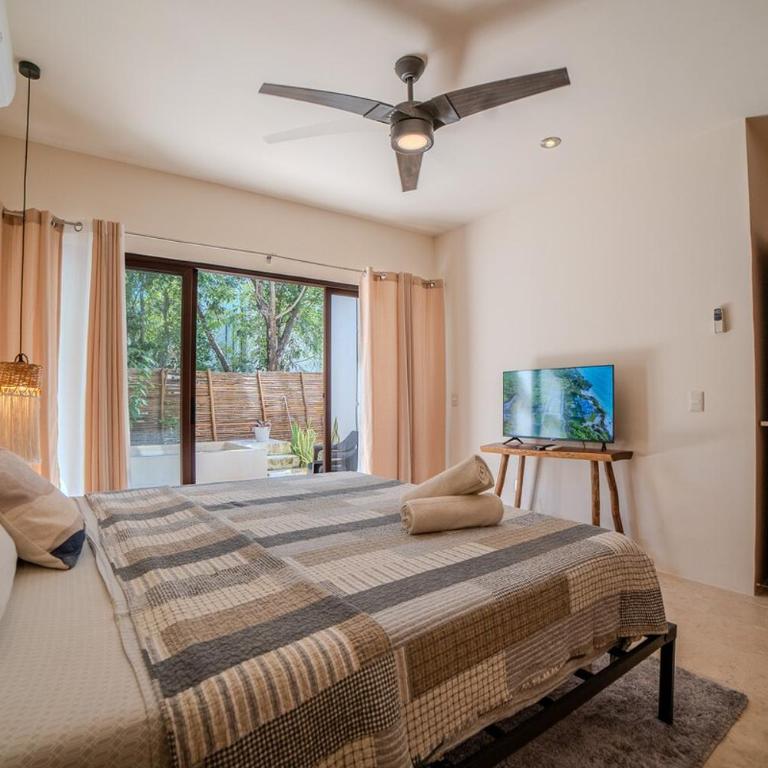 Modern Condo with Pool Fast Wifi Perfect - Apartamento de 2 dormitorios - 30