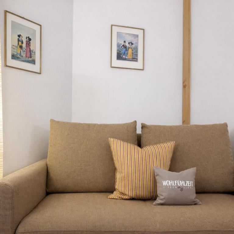 Hotel Grüner Baum - Deluxe Doppelzimmer mit Bad - 9