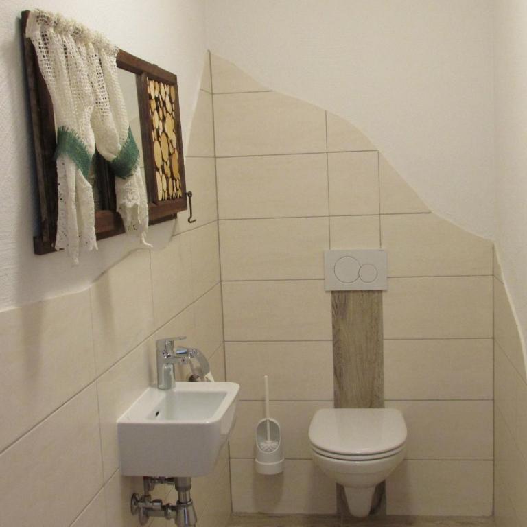 Ferienwohnungen Maderebner - Apartment "Almhütte" mit 3 Schlafzimmern - 10