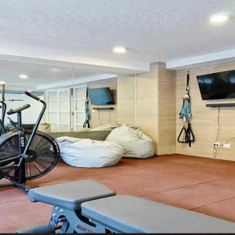 Vista Capital 2D 2B with Wifi and AC - Two-Bedroom Apartment - 2