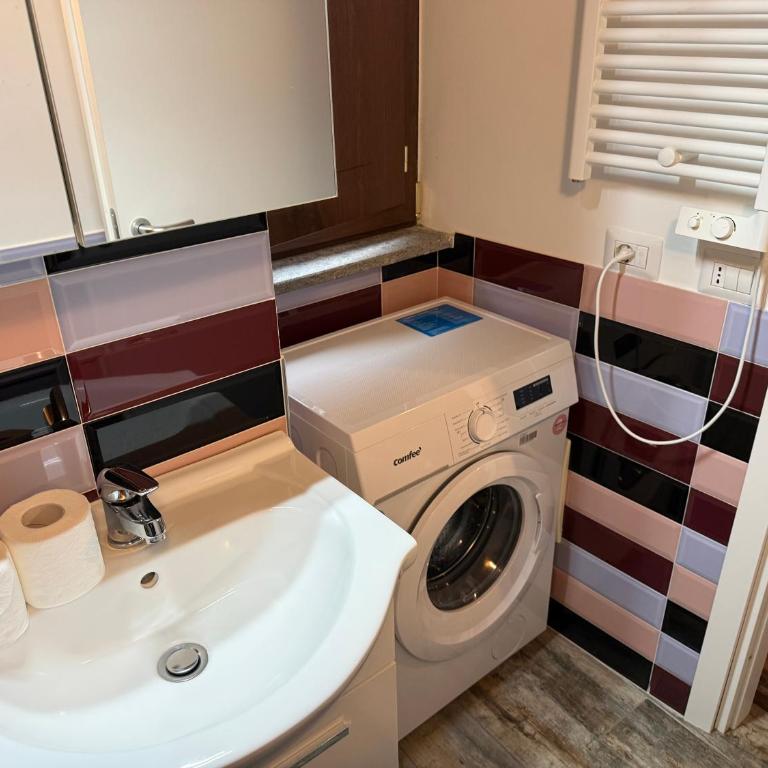 SOHO Borgonovo by Dasso - Case Vacanze e Appartamenti - Camera Matrimoniale con Bagno Privato - 5
