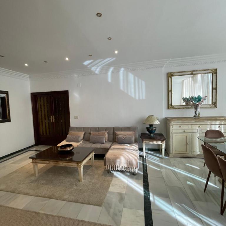 Marbella Beach Front Edificio Mayoral Centro Ciudad Primera Línea Muy Espacioso Opción Alquiler Barco - Apartamento de 3 dormitorios - 21