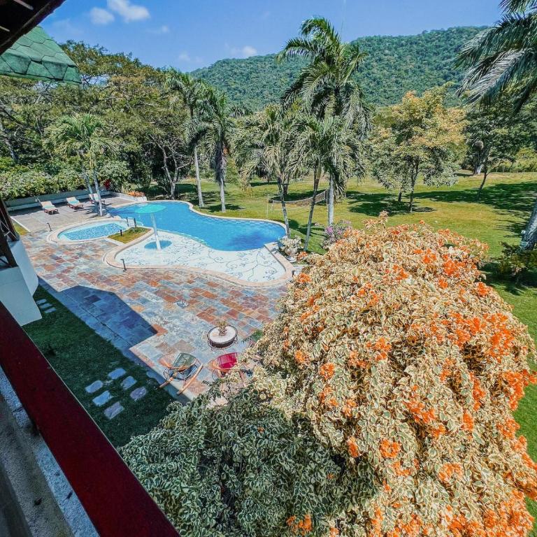 Casa Victoria Regia , only 10 minutes from Tayrona - Villa - 9