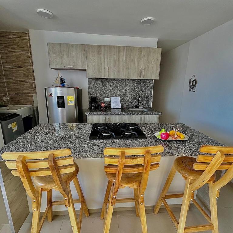 Cómodo apartamento rodadero sur - One-Bedroom Apartment - 13